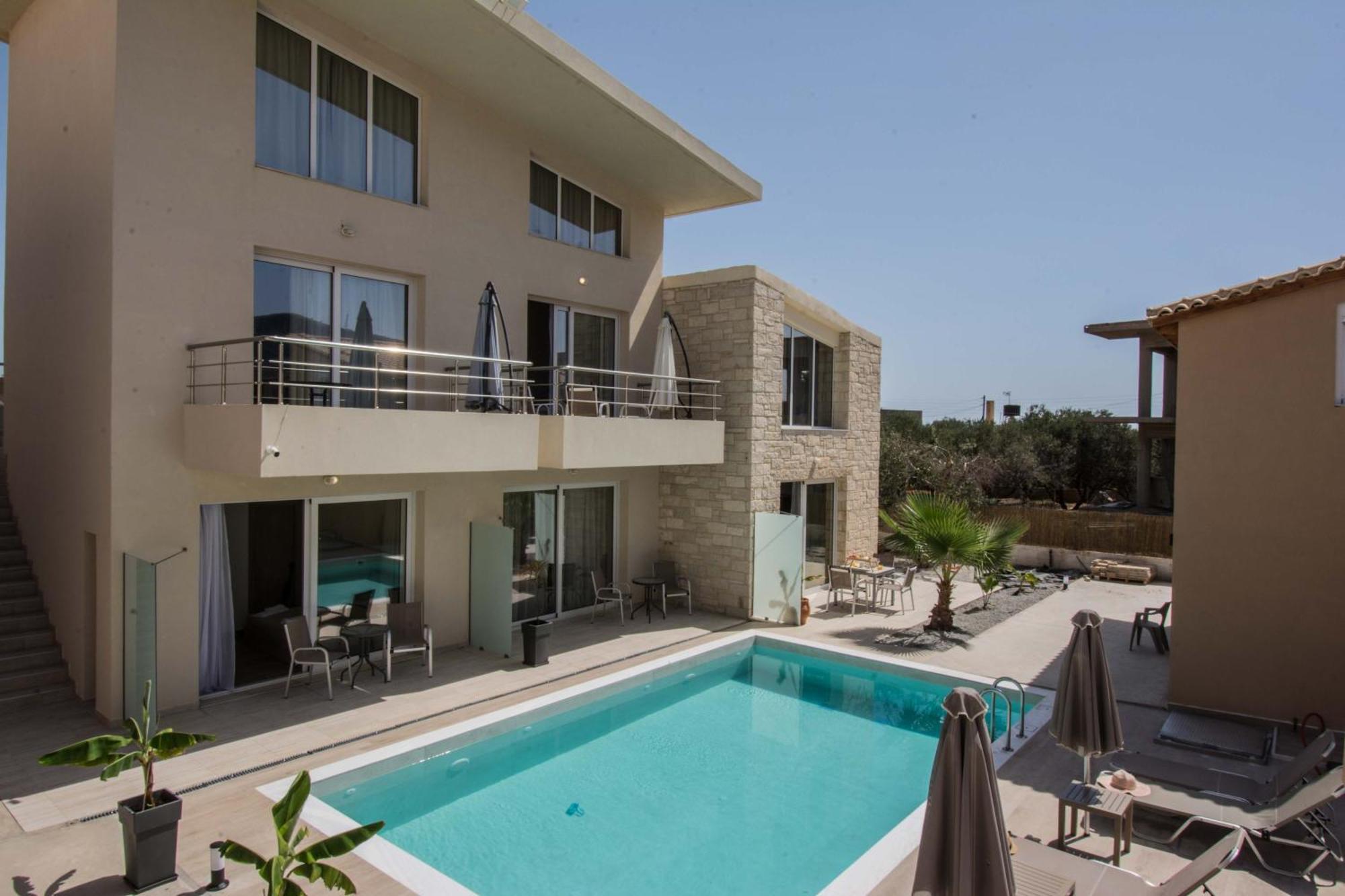غوفي Michalianna Suites "By Checkin" المظهر الخارجي الصورة